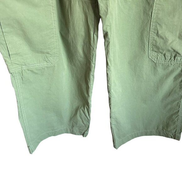 NWT Forever 21 Zipper-Pocket Cargo Pants in Olive Green - Size M - Picture 9 of 16